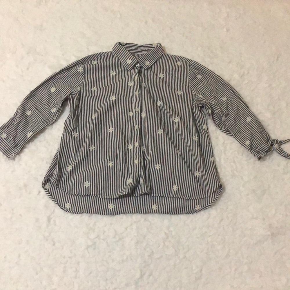 Button up floral blouse